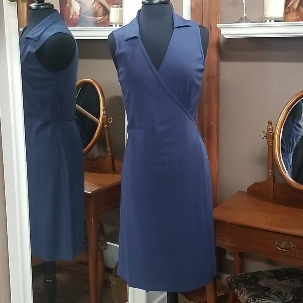 Sarah b Studio blue wrap dress size medium